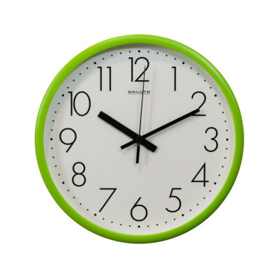 Часы настенные Салют Классика d-26см белый циферблат черные стрелки зеленый обод